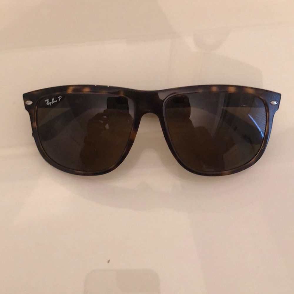 Polarized ray ban sunglasses